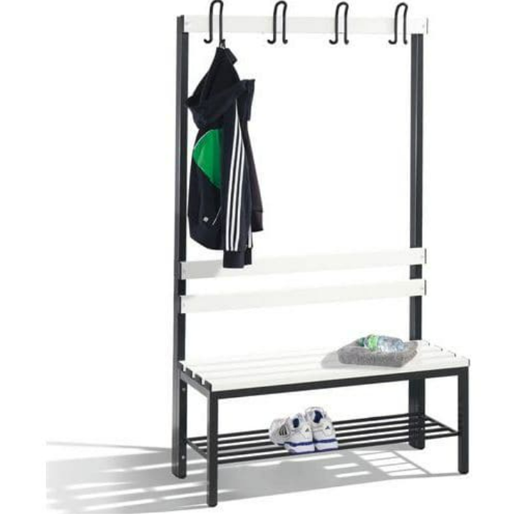 vestiaire de sport